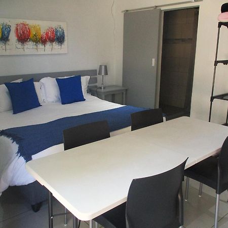 Lekker Rus Apartment Bloemfontein Exterior foto